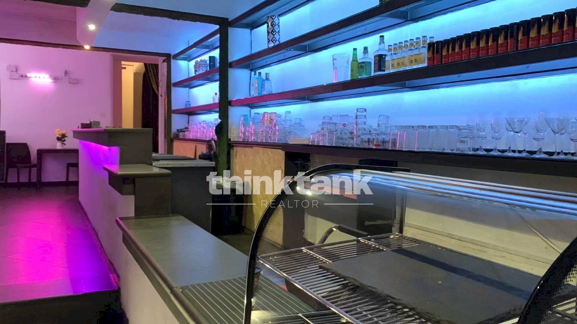 Foto 1 - Locale Commerciale Via Pulvirenti
 
5, Catania - foto 1