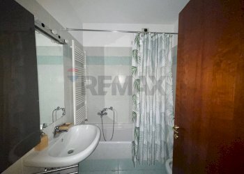 Bagno - Two-room apartment Via Madre Teresa Di Calcutta
 
13, Brescia - photo 13