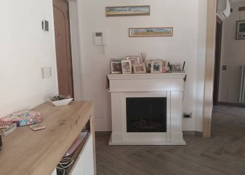 Salone - Appartamento via Europa, Gaeta - foto 13