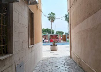 Interno palazzo - Monolocale vico 5 Giuseppe Buonomo, Gaeta - foto 16