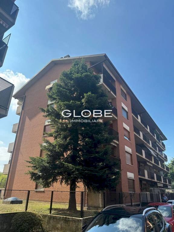 Facciata - Quadrilocale via della Repubblica, Ciriè - foto 1