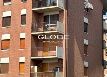 Facciata - Quadrilocale via della Repubblica, Ciriè - foto 2