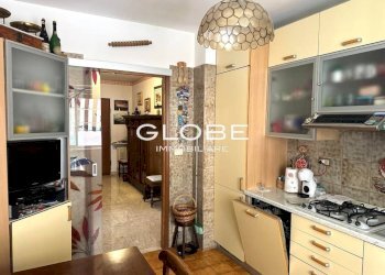 Cucina - Quadrilocale via della Repubblica, Ciriè - foto 8