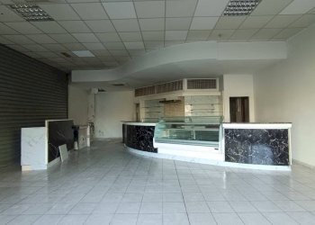 Interno non residenziale - Negozio via Bologna, 110, San Giovanni in Persiceto - foto 4