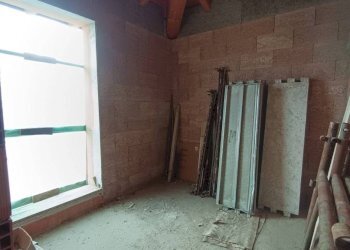 Stanza non arredata - Villa Crevalcore - foto 9