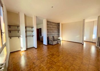 Salone - Quadrilocale corso Roma, Monleale - foto 2