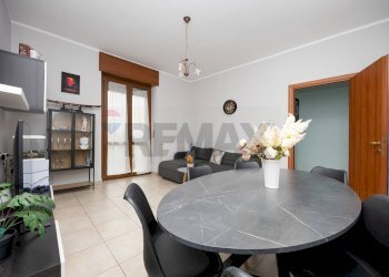 Sala da pranzo - Bilocale Via ezio vanoni
 
2, Trezzo sull'Adda - foto 2