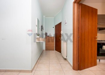 Hall / corridoio - Bilocale Via ezio vanoni
 
2, Trezzo sull'Adda - foto 6