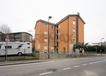 Edificio all\'aperto - Bilocale Via ezio vanoni
 
2, Trezzo sull'Adda - foto 16