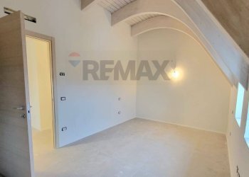 Stanza vuota - Attic Cornate d'Adda - photo 8