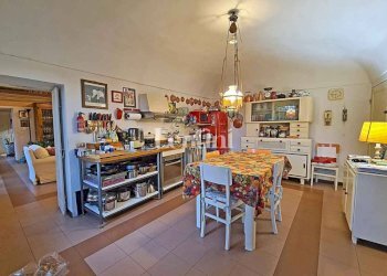 Cucina - Rustico vicolo San Sebastiano, 5, Camino - foto 11