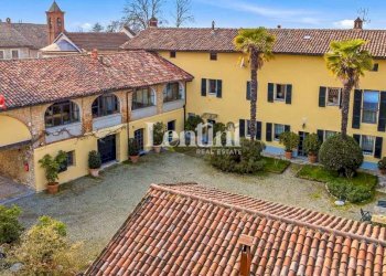 Cortile interno - Rustico vicolo San Sebastiano, 1, Camino - foto 6
