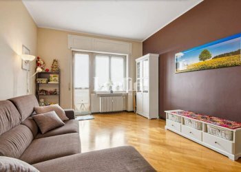 Salone - Bilocale strada Cavalcavia, 3, Casale Monferrato - foto 5