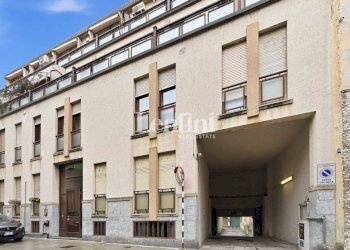 Facciata - Appartamento via Cristoforo Moretti, 5, Casale Monferrato - foto 1