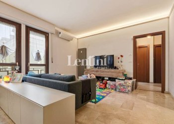 Salone - Appartamento via Cristoforo Moretti, 5, Casale Monferrato - foto 2