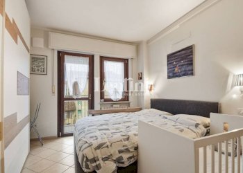 Camera da letto - Appartamento via Cristoforo Moretti, 5, Casale Monferrato - foto 17