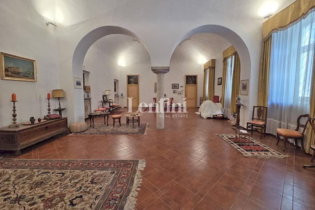 Salone - Ufficio via Palestro, 18, Casale Monferrato - foto 1