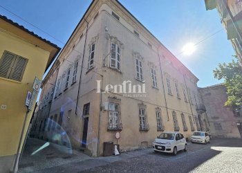 Facciata - Ufficio via Palestro, 18, Casale Monferrato - foto 2