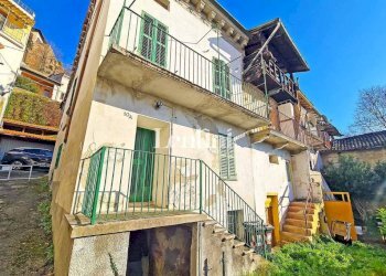 Facciata - Villa vicolo Gorizia, 10, Ozzano Monferrato - foto 1