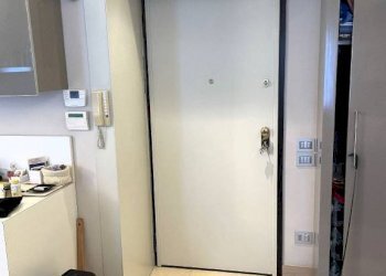 Ingresso - Bilocale via Felice Cavallotti, Lodi - foto 3