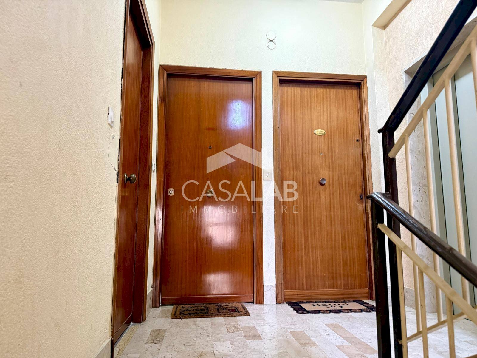 Foto 3 - Trilocale via umbria
 
18, Carini - foto 2