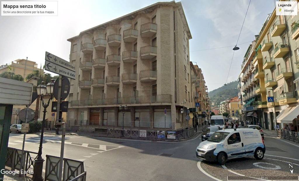 Facciata - Stabile - Palazzo corso Armando Diaz, 23, Alassio - foto 2