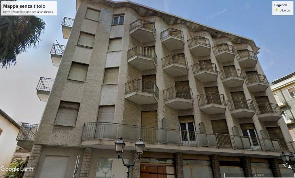 Facciata - Stabile - Palazzo corso Armando Diaz, 23, Alassio - foto 3