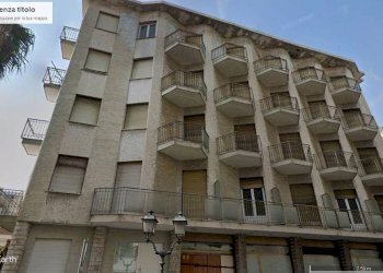 Facciata - Stabile - Palazzo corso Armando Diaz, 23, Alassio - foto 3