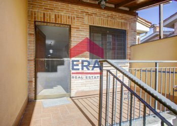 Patio - Villa a Schiera Via Cremosano, Roma - foto 5