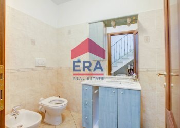 Bagno 2 - Villa a Schiera Via Cremosano, Roma - foto 24