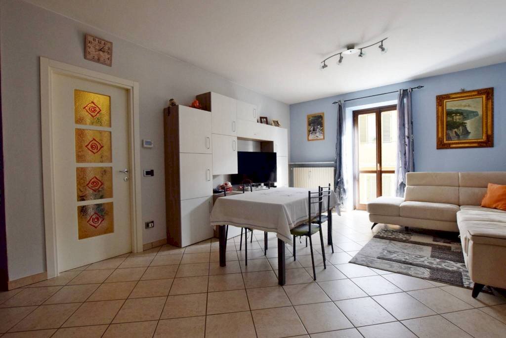 Salone - Quadrilocale via Camillo Benso di Cavour, 11A, Villanova Mondovì - foto 3