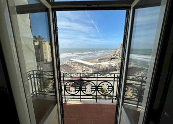 Balcone - Bilocale piazzale Sant'Antonio, Anzio - foto 14