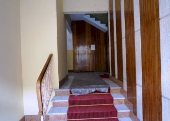 Interno palazzo - Trilocale via Monte Sei Busi, Genova (zona Sampierdarena) - foto 15