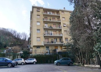 Facciata - Trilocale via Monte Sei Busi, Genova (zona Sampierdarena) - foto 19