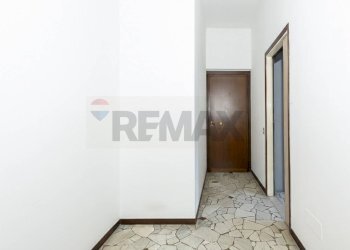 Hall / corridoio - Three-room apartment Via Delle Primule
7, Milano - photo 5