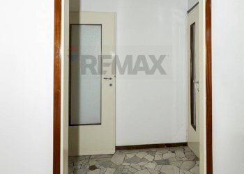 Hall / corridoio - Three-room apartment Via Delle Primule
7, Milano - photo 26