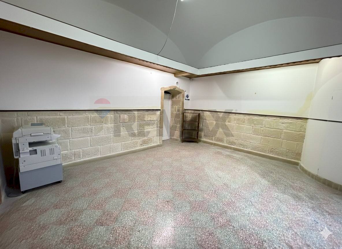 camera - Bilocale Via Umberto
 
100, Trani - foto 2