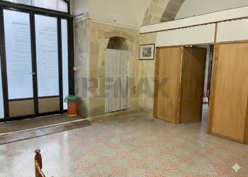 Stanza vuota - Bilocale Via Umberto
 
100, Trani - foto 8