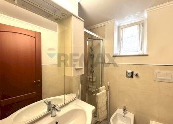 Bagno - Casa semi indipendente VIA SANT'AGOSTINO
 
72, Trani - foto 34