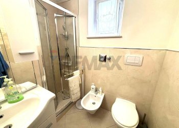 Bagno - Casa semi indipendente VIA SANT'AGOSTINO
 
72, Trani - foto 36