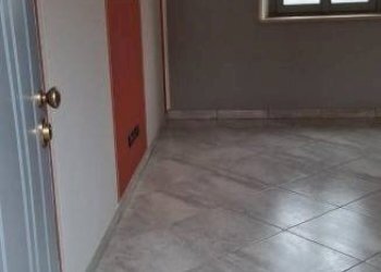 Ingresso - Trilocale via Torino, 26, Nichelino - foto 4