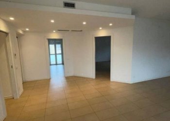 Soggiorno - Appartamento via Boves, 5x, Alessandria - foto 17