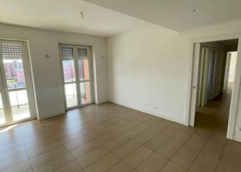 Soggiorno - Apartment via Boves, 5x, Alessandria - photo 26