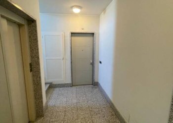 Corridoio - Appartamento via Boves, 5x, Alessandria - foto 33
