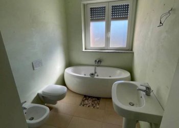 Bagno - Appartamento via Boves, 5x, Alessandria - foto 19