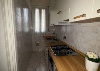Cucina - Quadrilocale via Friuli Venezia Giulia, 4, Bologna (zona Mazzini) - foto 2