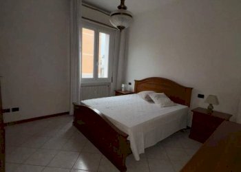 Camera da letto - Quadrilocale via Friuli Venezia Giulia, 4, Bologna (zona Mazzini) - foto 11