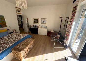 Camera da letto - Bilocale via Luigi Rizzo, Genova (zona Pegli) - foto 9
