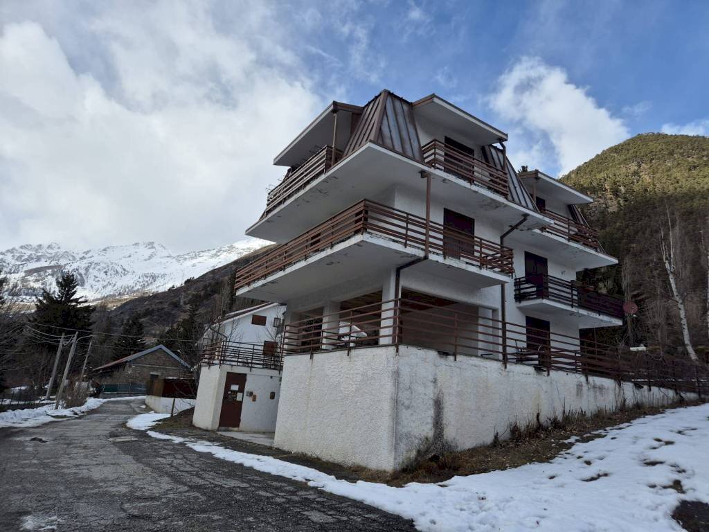 Facciata - Two-room apartment via delle Gure, Fenestrelle - photo 1