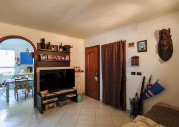 Ingresso - Trilocale salita Ginestrato, Genova (zona Marassi) - foto 3